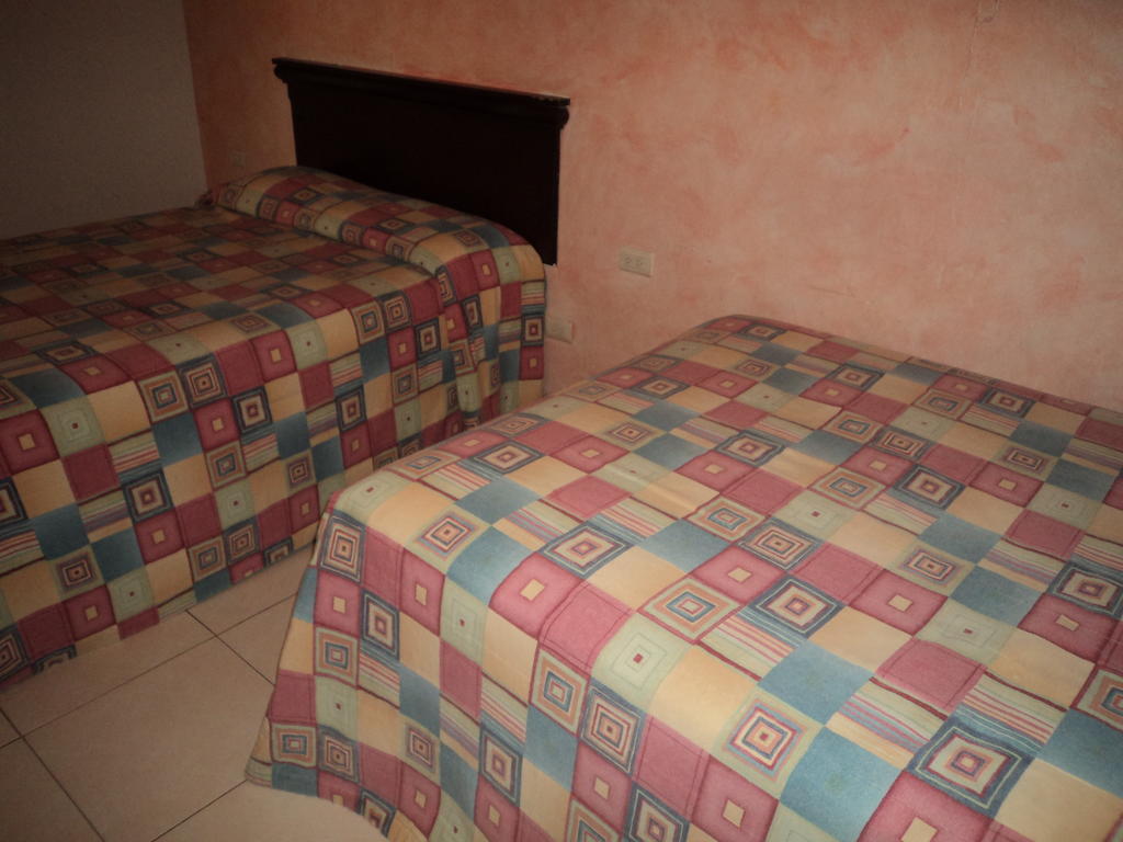 Hotel California Navojoa Room photo